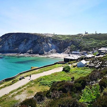 Room In Guest Room - Orchard Manor, Fore Street, Probus, Cornwall Truro Ngoại thất bức ảnh