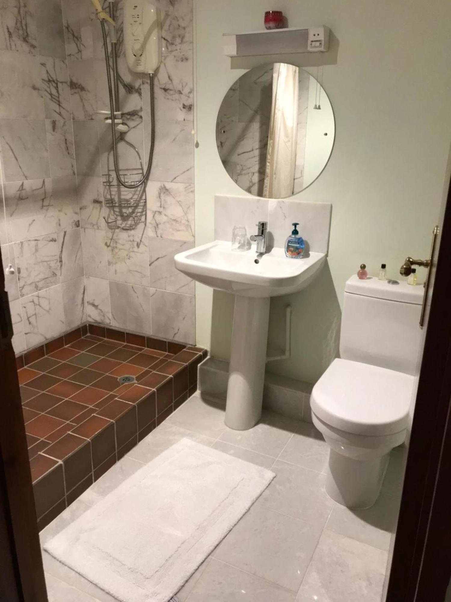 Room In Guest Room - Orchard Manor, Fore Street, Probus, Cornwall Truro Ngoại thất bức ảnh