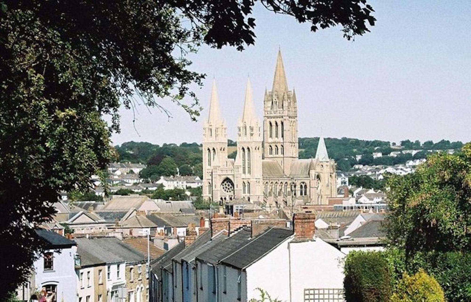 Room In Guest Room - Orchard Manor, Fore Street, Probus, Cornwall Truro Ngoại thất bức ảnh