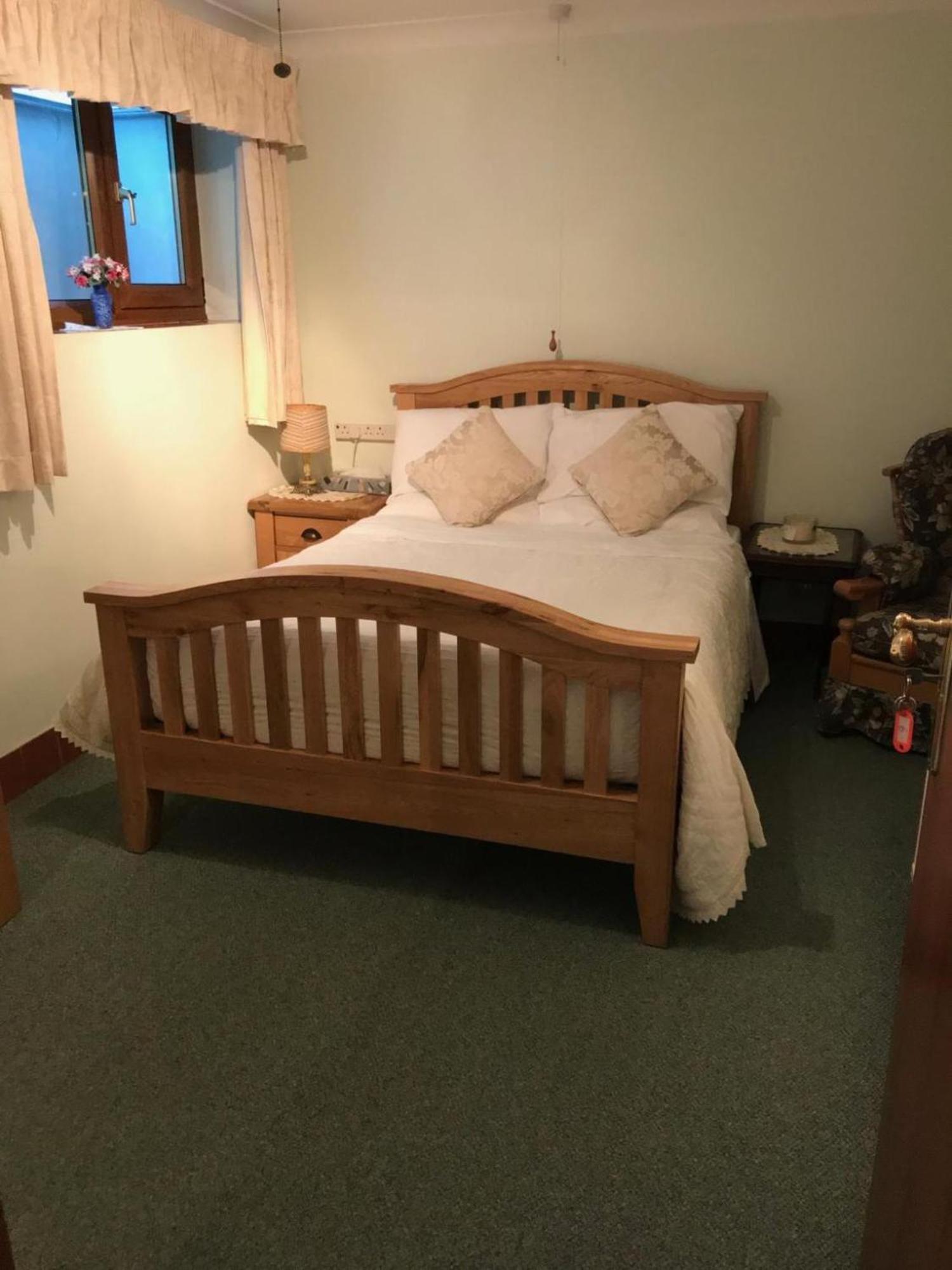 Room In Guest Room - Orchard Manor, Fore Street, Probus, Cornwall Truro Ngoại thất bức ảnh